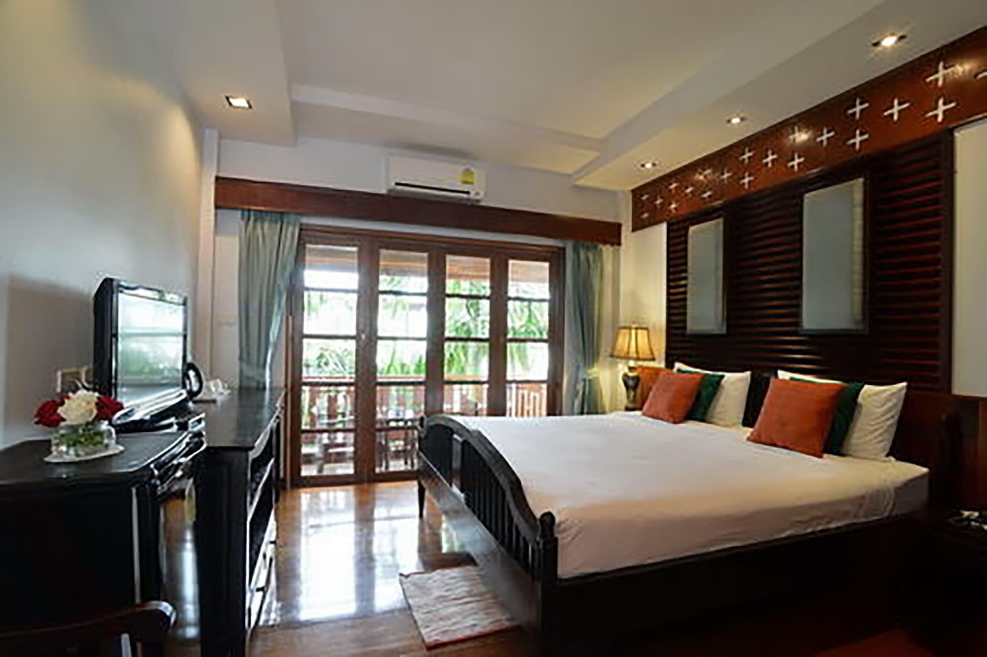 Sripat Guesthouse Sha Extra Plus Чиангмай Экстерьер фото